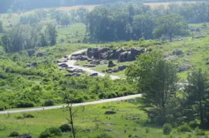 Closer look at Devil's Den from Little Round Top